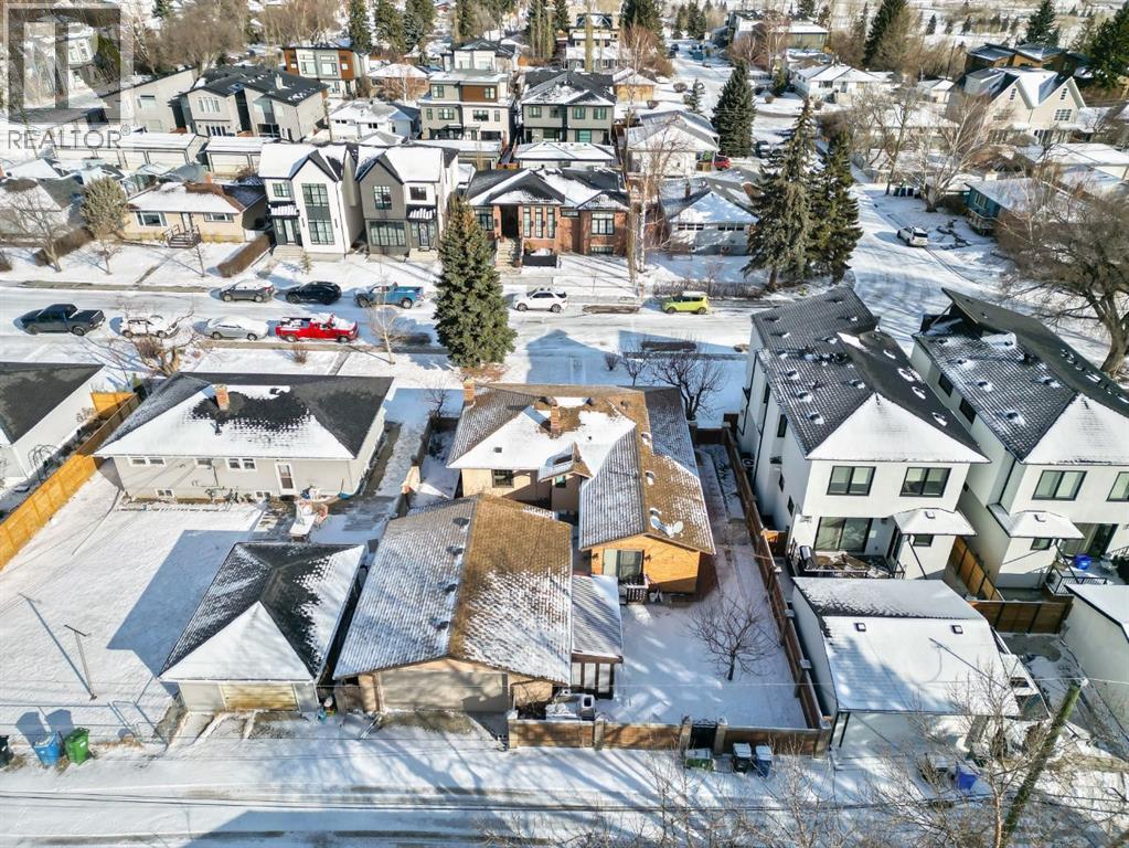 47 Montrose Crescent NE, Calgary, Alberta  T3E 5P3 - Photo 6 - A2292382