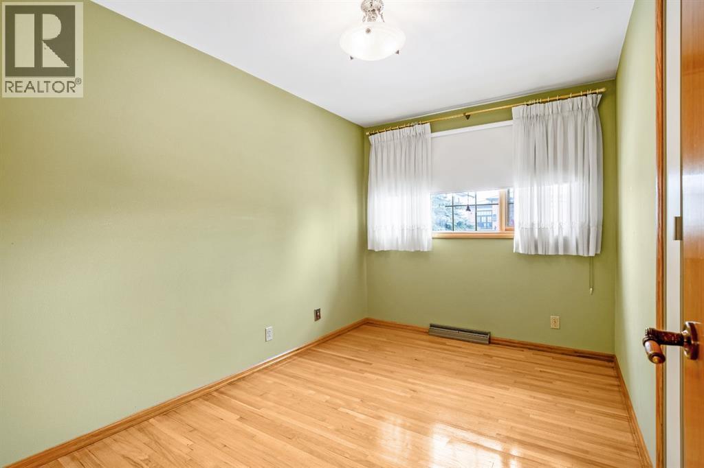 47 Montrose Crescent NE, Calgary, Alberta  T3E 5P3 - Photo 21 - A2292382