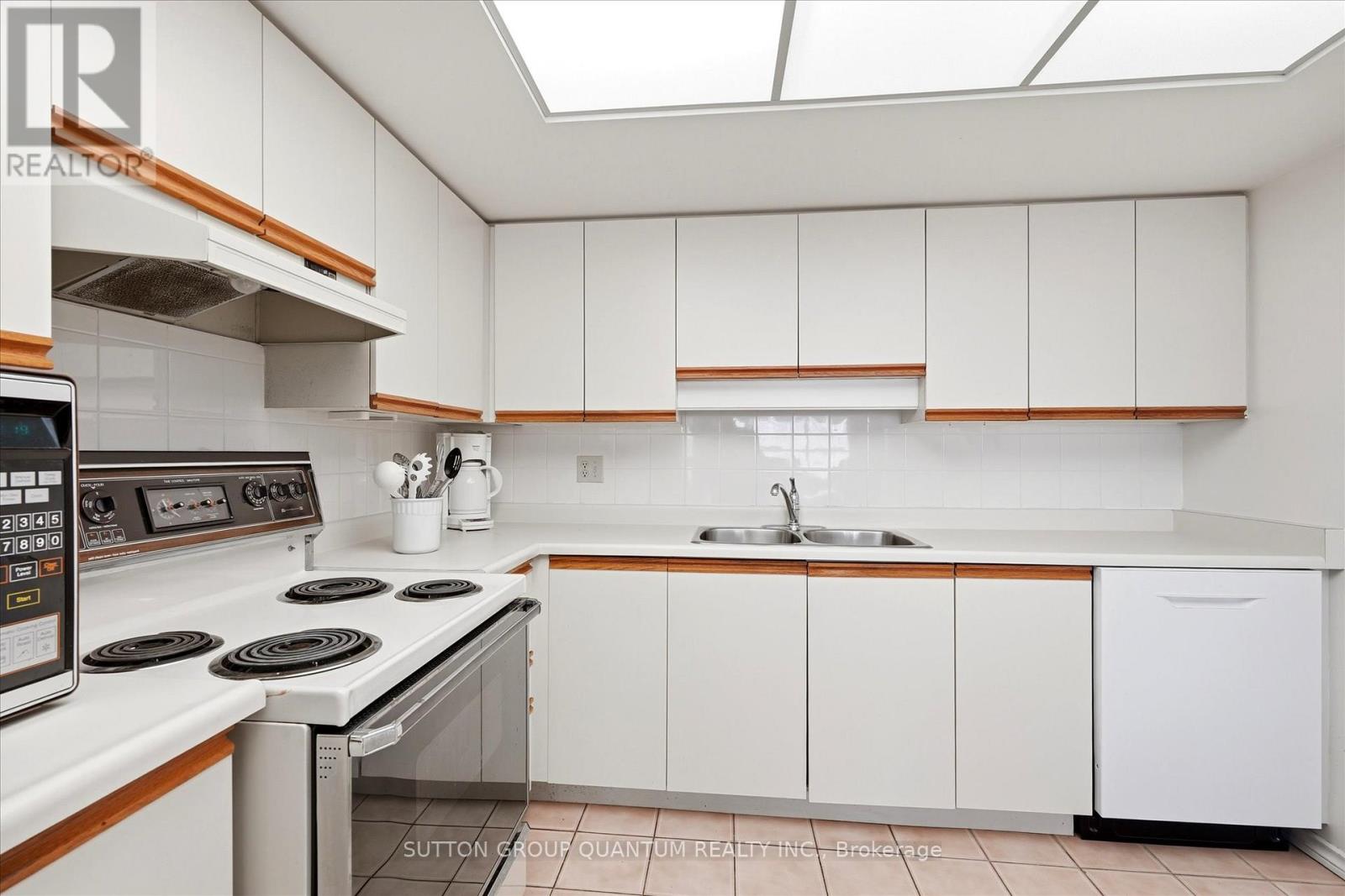 403 - 1271 Walden Circle, Mississauga, Ontario  L5J 4R4 - Photo 10 - W13040212