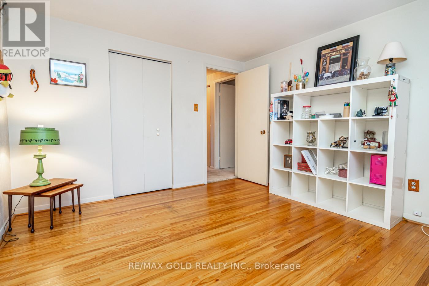 6 Eldon Court, Brampton, Ontario  L6T 2B9 - Photo 24 - W13040274