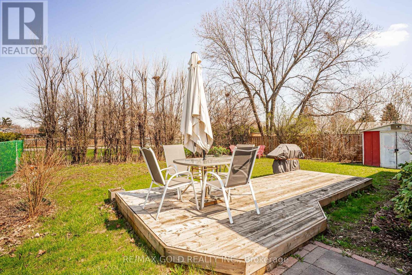 6 Eldon Court, Brampton, Ontario  L6T 2B9 - Photo 36 - W13040274