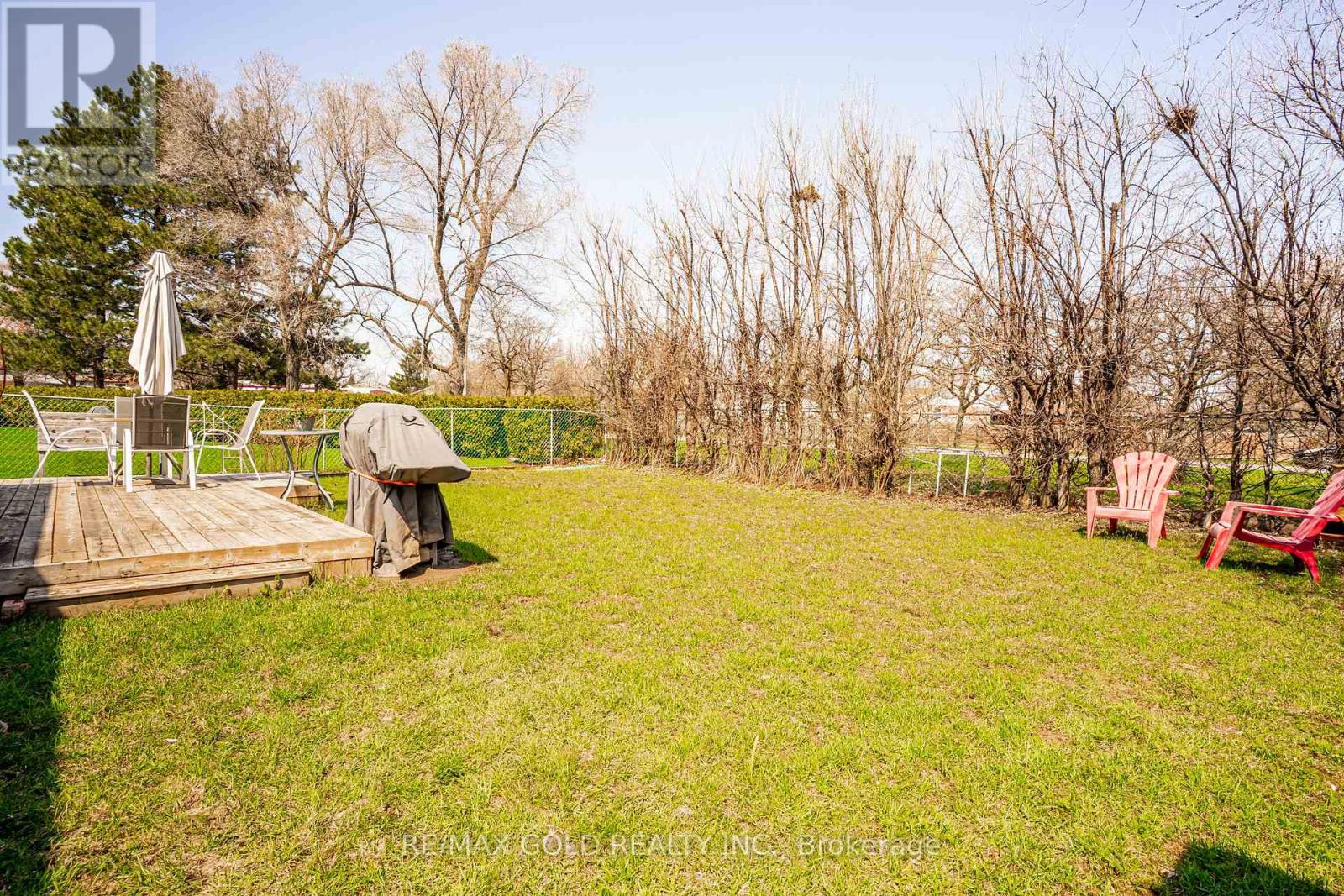 6 Eldon Court, Brampton, Ontario  L6T 2B9 - Photo 37 - W13040274