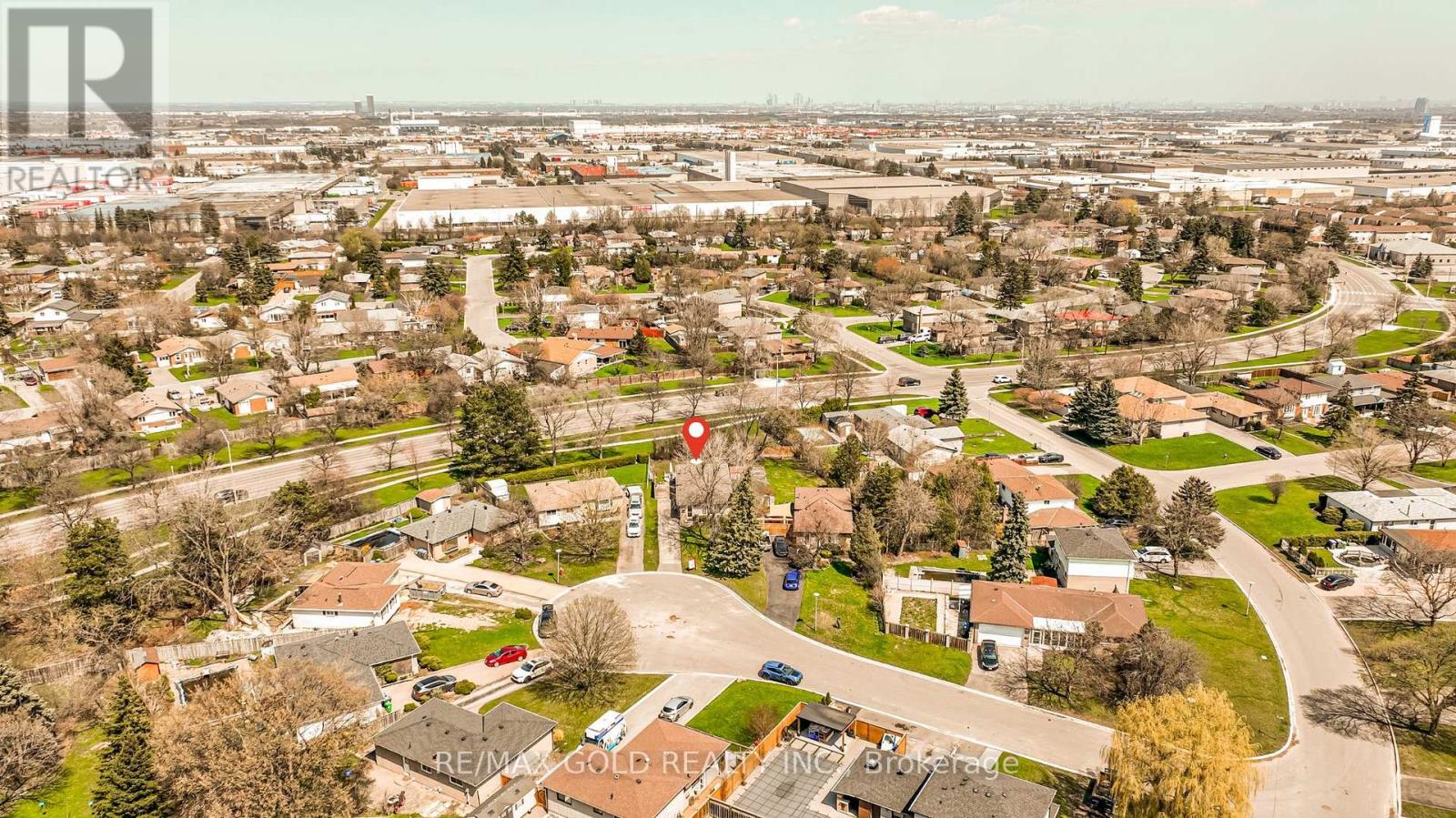 6 Eldon Court, Brampton, Ontario  L6T 2B9 - Photo 42 - W13040274