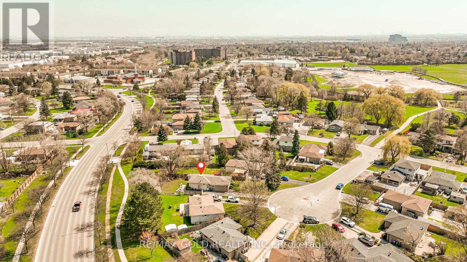 6 Eldon Court, Brampton, Ontario  L6T 2B9 - Photo 43 - W13040274