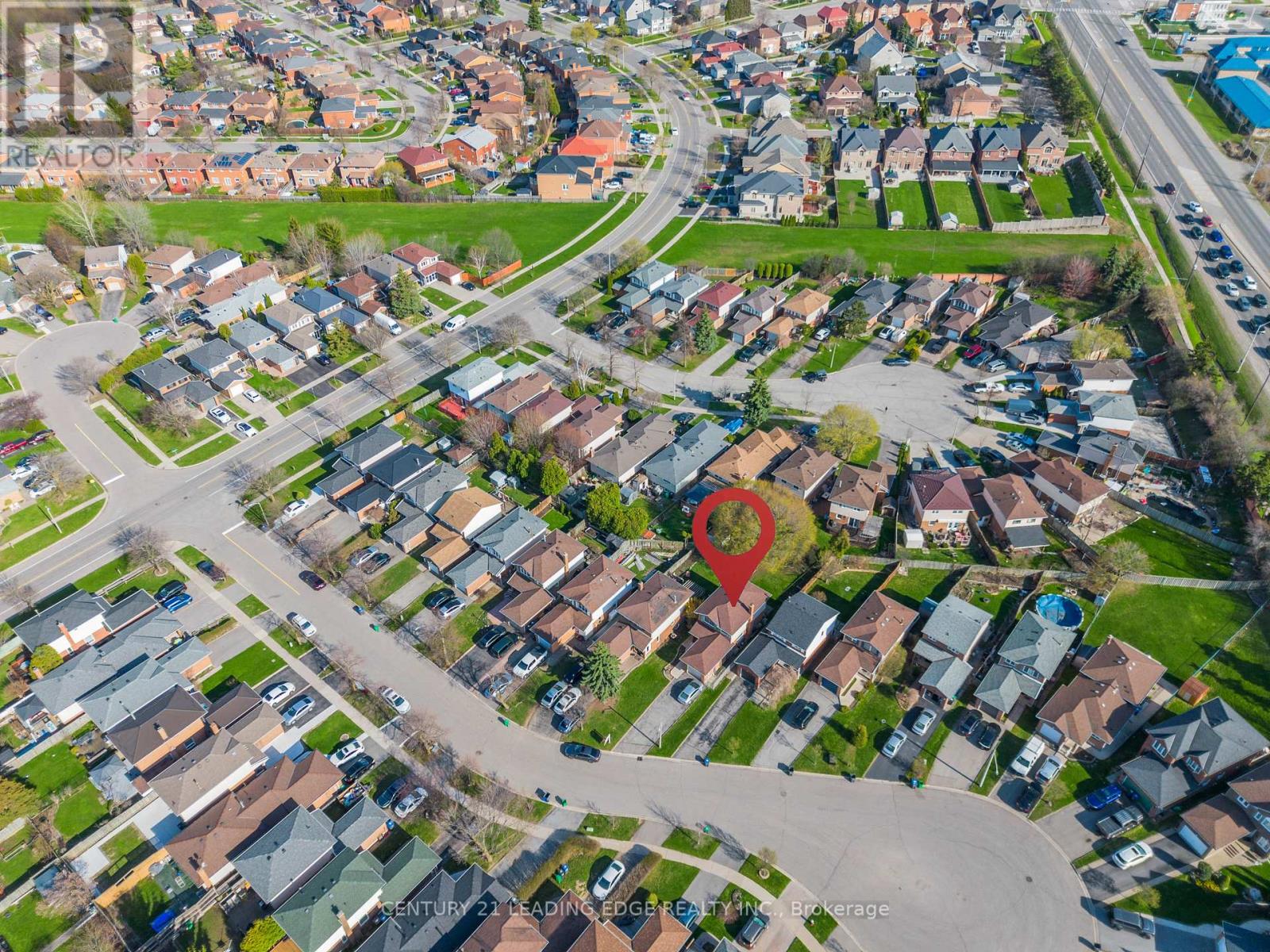 18 Luminous Court, Brampton, Ontario  L6Z 2B3 - Photo 10 - W13040284