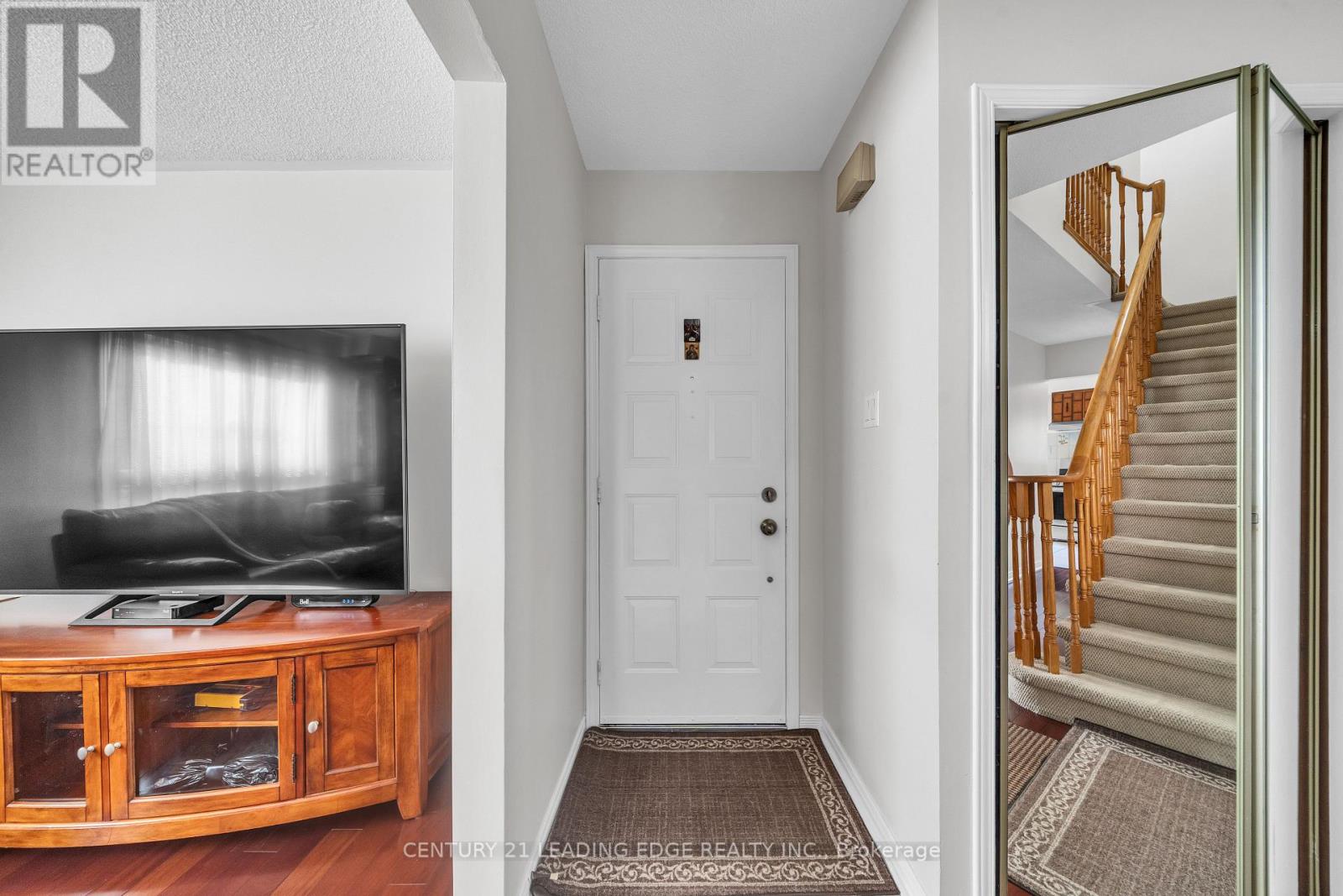 18 Luminous Court, Brampton, Ontario  L6Z 2B3 - Photo 12 - W13040284