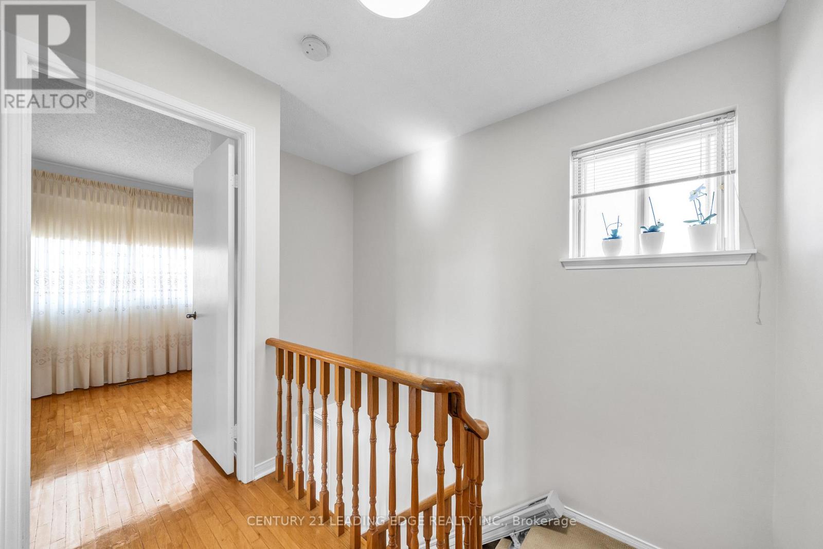 18 Luminous Court, Brampton, Ontario  L6Z 2B3 - Photo 25 - W13040284