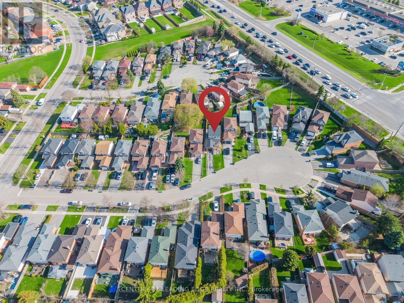 18 Luminous Court, Brampton, Ontario  L6Z 2B3 - Photo 9 - W13040284