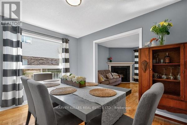 71 Beardmore Crescent, Halton Hills, Ontario  L7J 2Z1 - Photo 12 - W13040326