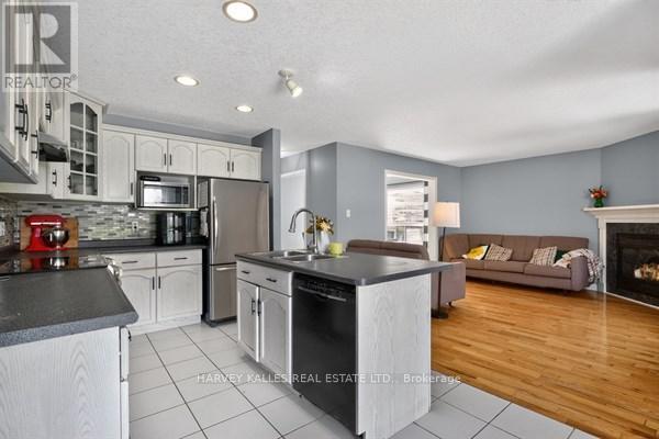 71 Beardmore Crescent, Halton Hills, Ontario  L7J 2Z1 - Photo 17 - W13040326