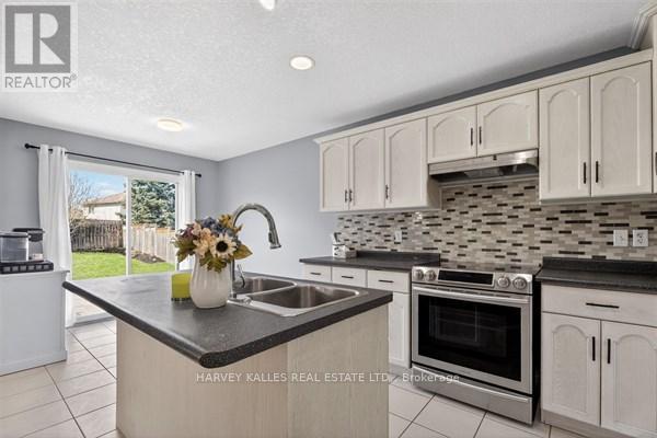 71 Beardmore Crescent, Halton Hills, Ontario  L7J 2Z1 - Photo 18 - W13040326