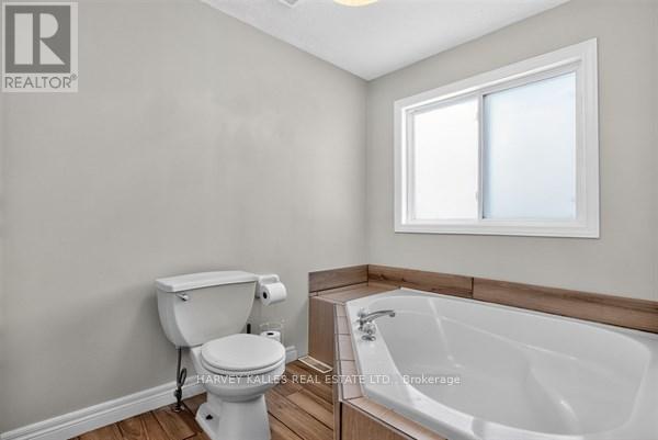 71 Beardmore Crescent, Halton Hills, Ontario  L7J 2Z1 - Photo 26 - W13040326