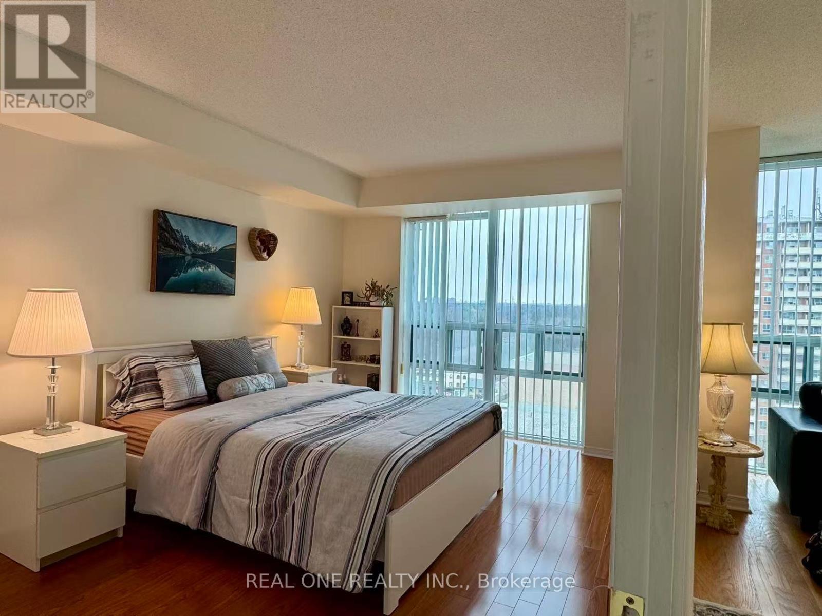 1507 - 15 Michael Power Place, Toronto, Ontario  M9A 5G4 - Photo 14 - W13040328