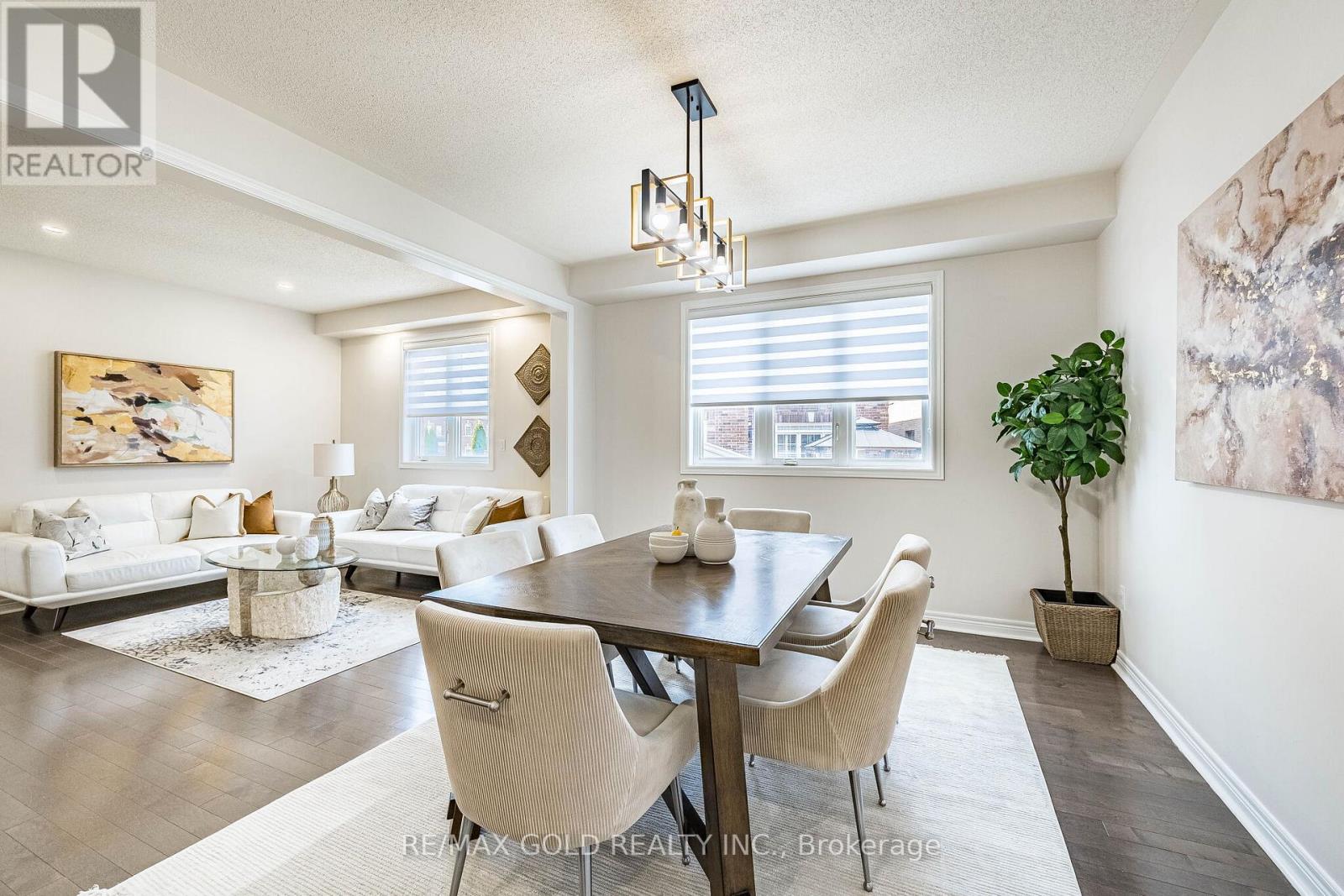 253 Elbern Markell Drive, Brampton, Ontario  L6X 3C3 - Photo 11 - W13040426