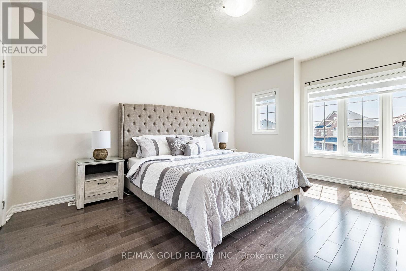 253 Elbern Markell Drive, Brampton, Ontario  L6X 3C3 - Photo 29 - W13040426