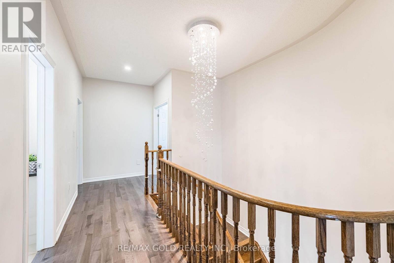 253 Elbern Markell Drive, Brampton, Ontario  L6X 3C3 - Photo 33 - W13040426