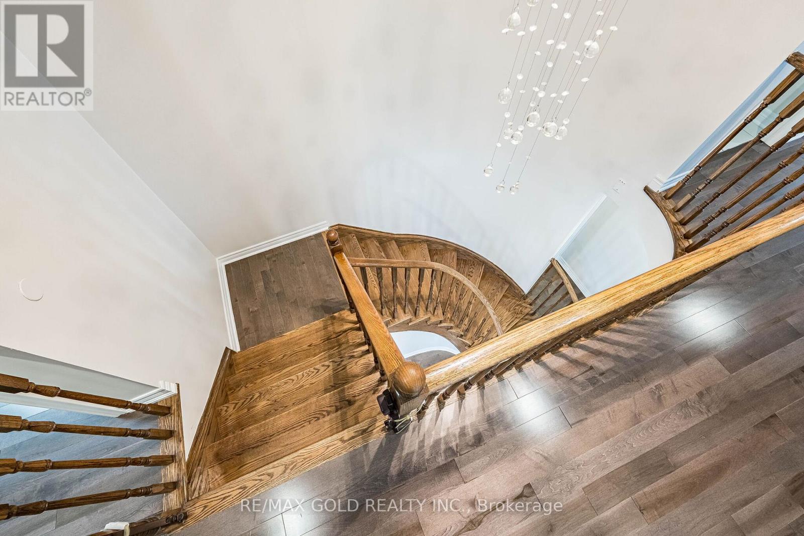 253 Elbern Markell Drive, Brampton, Ontario  L6X 3C3 - Photo 34 - W13040426