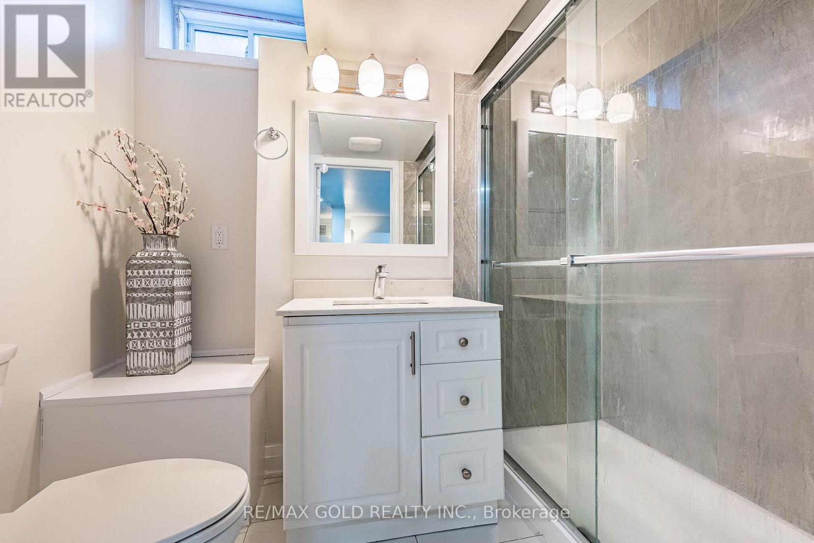 253 Elbern Markell Drive, Brampton, Ontario  L6X 3C3 - Photo 39 - W13040426