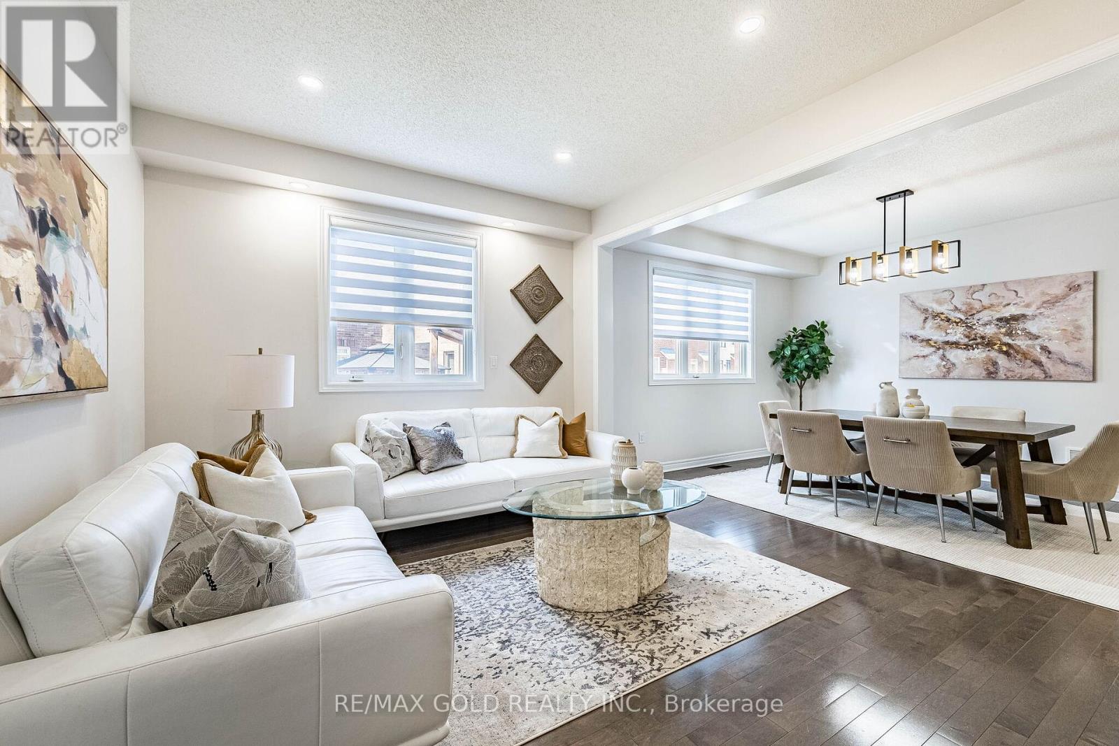 253 Elbern Markell Drive, Brampton, Ontario  L6X 3C3 - Photo 7 - W13040426