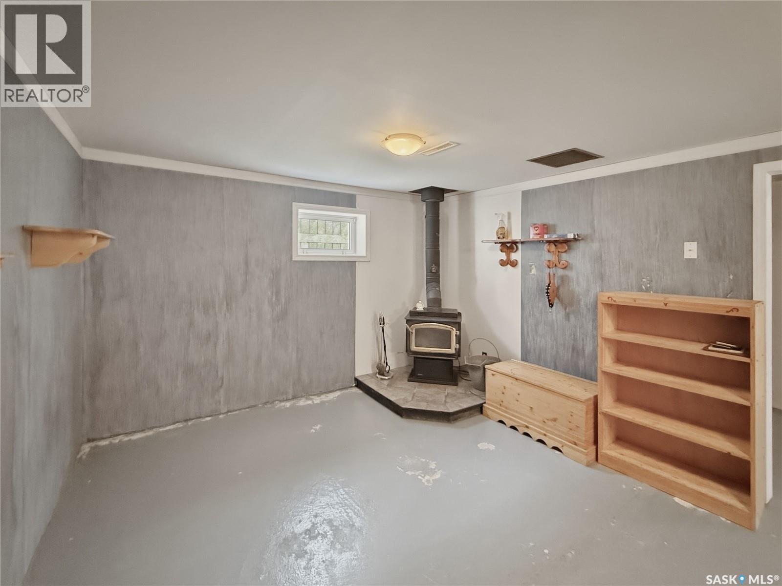 444 5th Avenue Se, Swift Current, Saskatchewan  S9H 3N4 - Photo 15 - SK033827