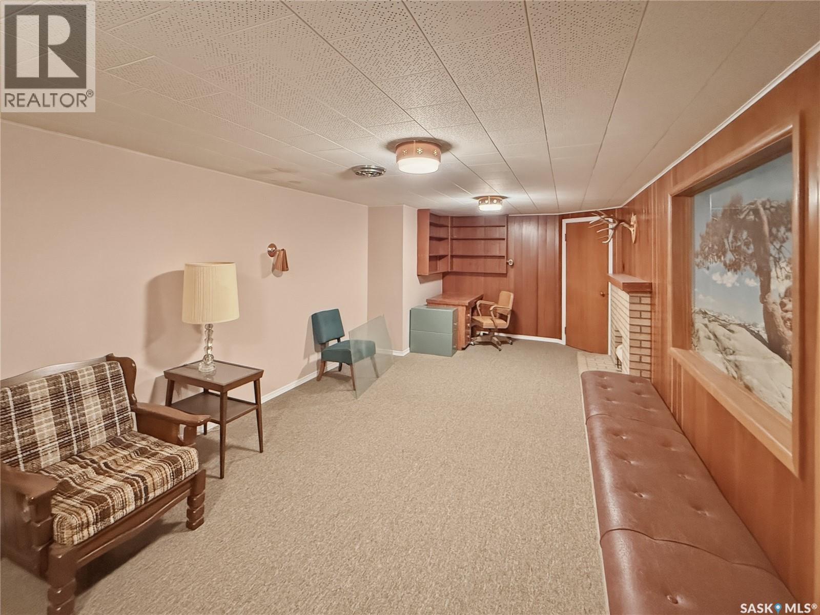 810 1st Avenue, Swift Current, Saskatchewan  S9H 2C3 - Photo 16 - SK033725