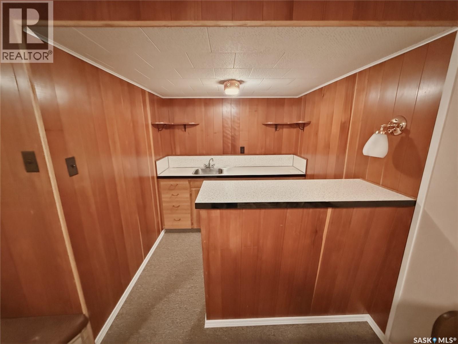 810 1st Avenue, Swift Current, Saskatchewan  S9H 2C3 - Photo 19 - SK033725