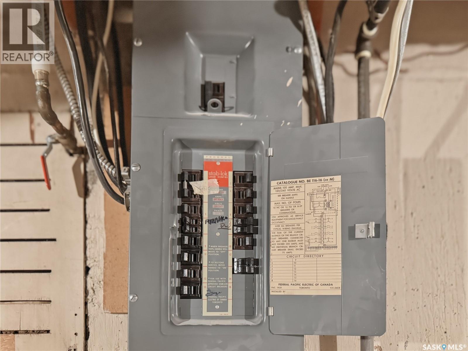 810 1st Avenue, Swift Current, Saskatchewan  S9H 2C3 - Photo 27 - SK033725