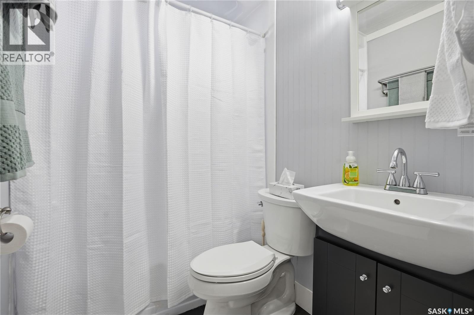 74 Osborne Crescent, Regina, Saskatchewan  S4R 5J1 - Photo 19 - SK033696