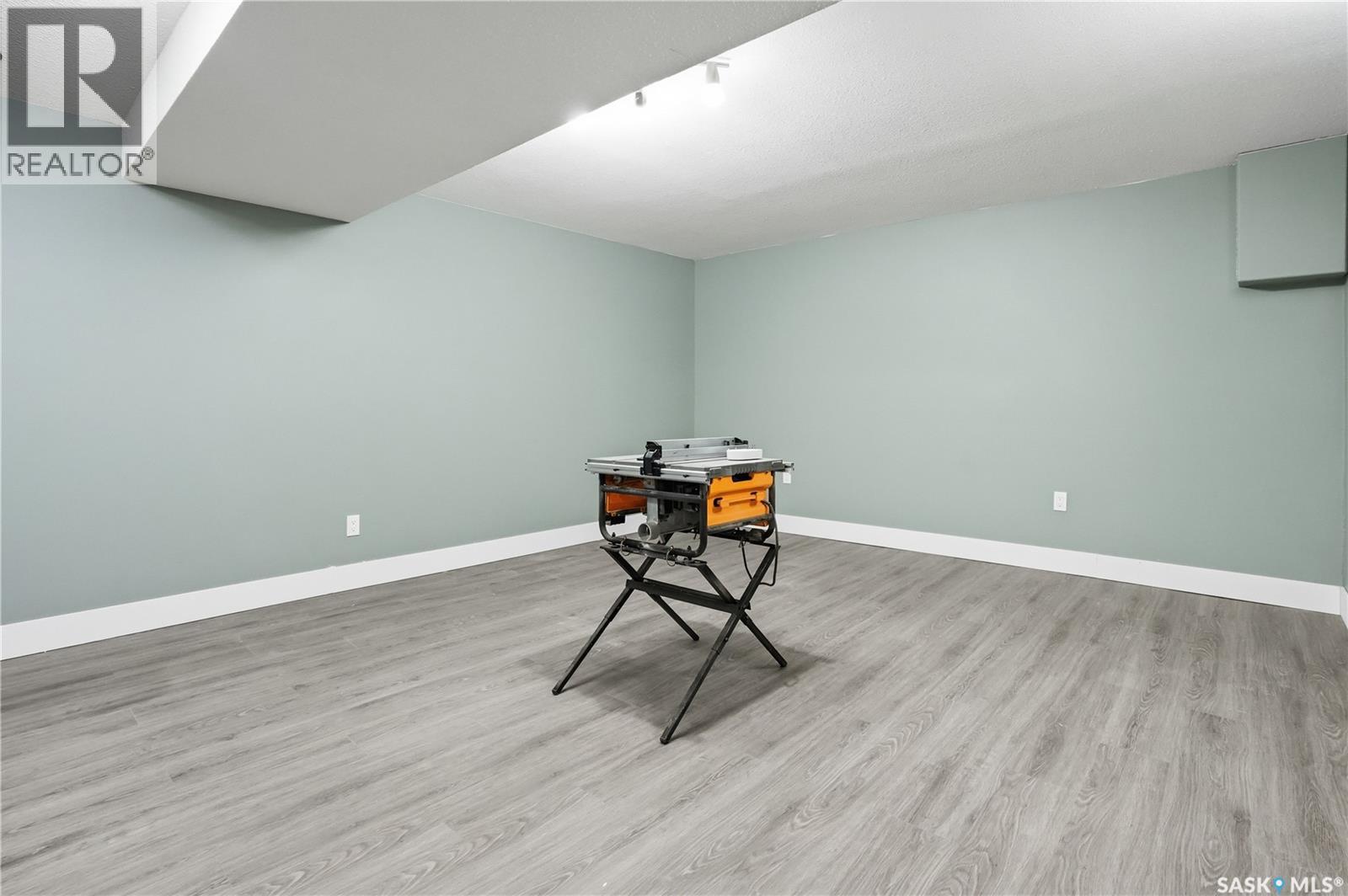 74 Osborne Crescent, Regina, Saskatchewan  S4R 5J1 - Photo 25 - SK033696