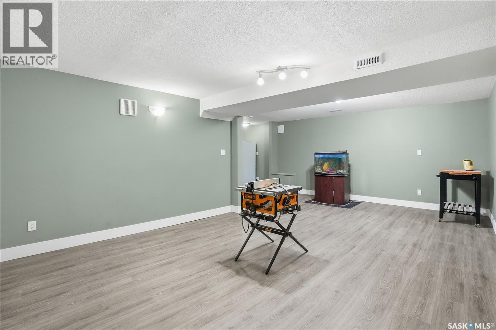 74 Osborne Crescent, Regina, Saskatchewan  S4R 5J1 - Photo 27 - SK033696