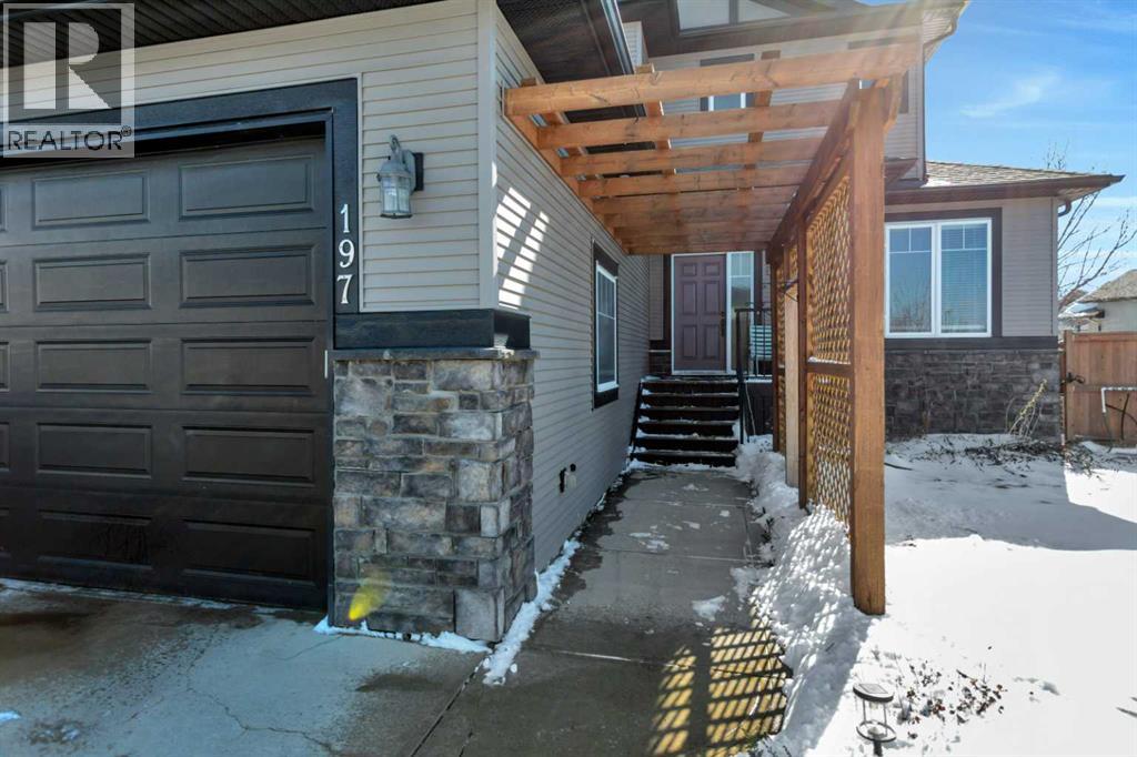 197 Sabre Road, Springbrook, Alberta  T4S 2H7 - Photo 2 - A2304008