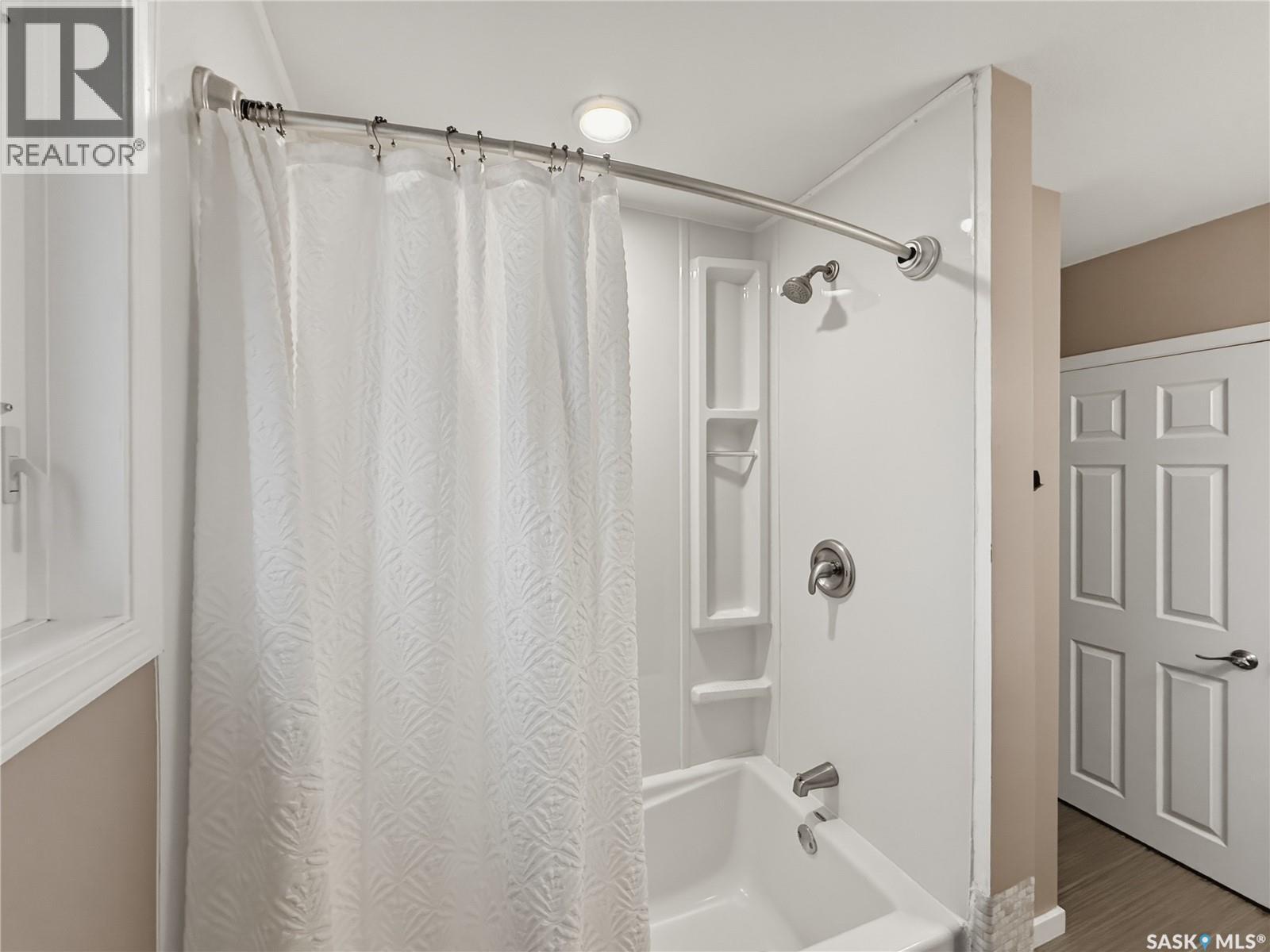 488 3rd Avenue Se, Swift Current, Saskatchewan  S9H 3K8 - Photo 16 - SK033495