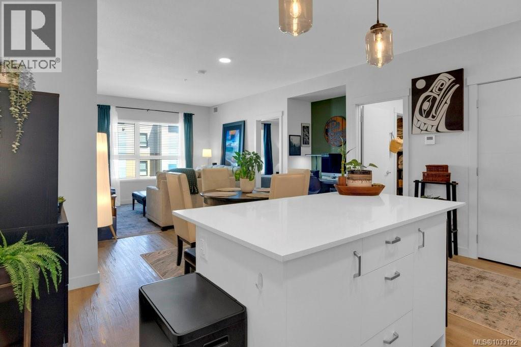 313 140 Jensen Ave, Parksville, British Columbia  V9P 0H7 - Photo 5 - 1033122