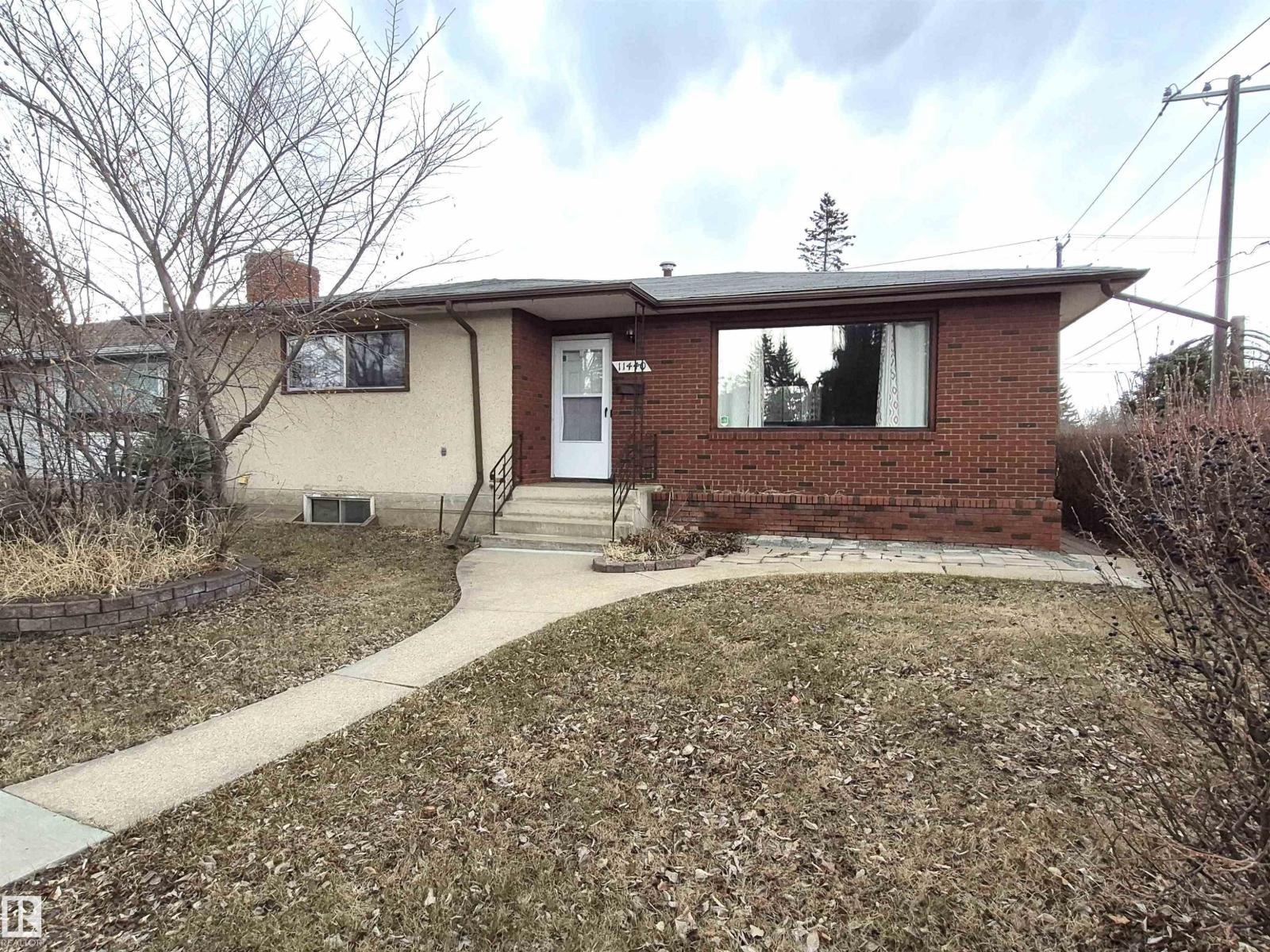 11440 44a Av Nw, Edmonton, Alberta  T6J 0Z9 - Photo 2 - E4483993