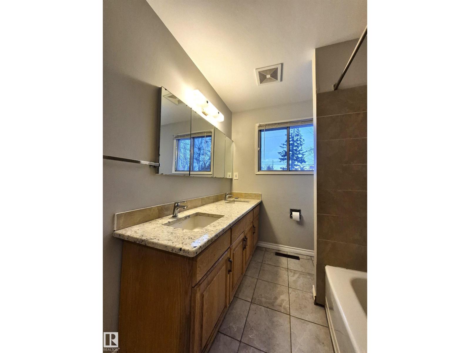 11440 44a Av Nw, Edmonton, Alberta  T6J 0Z9 - Photo 24 - E4483993