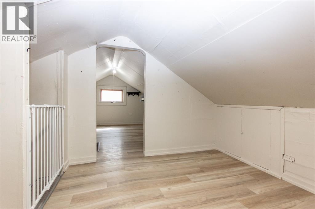 3433 51 Avenue, Red Deer, Alberta  T4N 4E9 - Photo 14 - A2304405