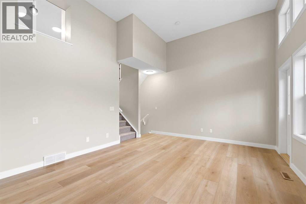 53 Panatella Road NW, Calgary, Alberta  T3K 0S7 - Photo 7 - A2302945