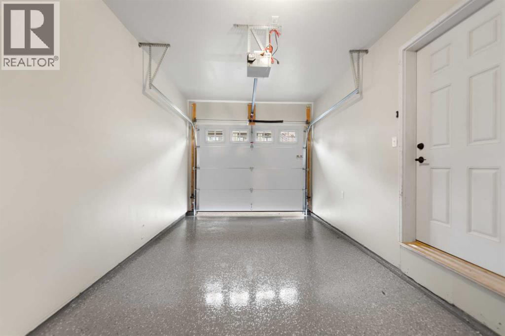 53 Panatella Road NW, Calgary, Alberta  T3K 0S7 - Photo 2 - A2302945