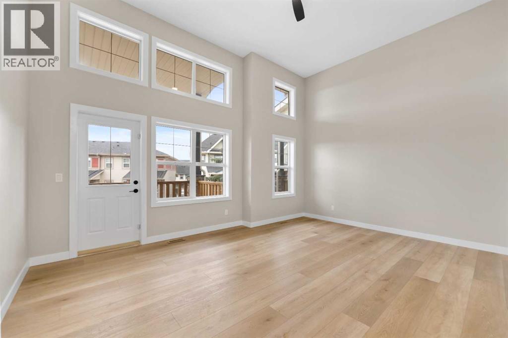 53 Panatella Road NW, Calgary, Alberta  T3K 0S7 - Photo 5 - A2302945