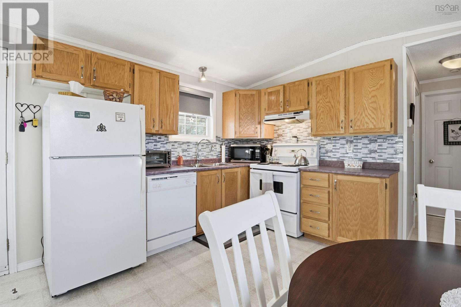 6 Dogwood Street, Westphal, Nova Scotia  B2W 3S2 - Photo 8 - 202600443