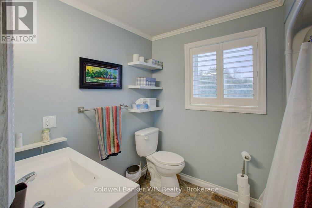 314539 6 Highway, West Grey, Ontario  N0G 1R0 - Photo 19 - X12911712