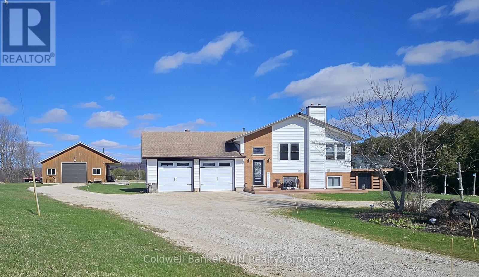 314539 6 Highway, West Grey, Ontario  N0G 1R0 - Photo 1 - X12911712