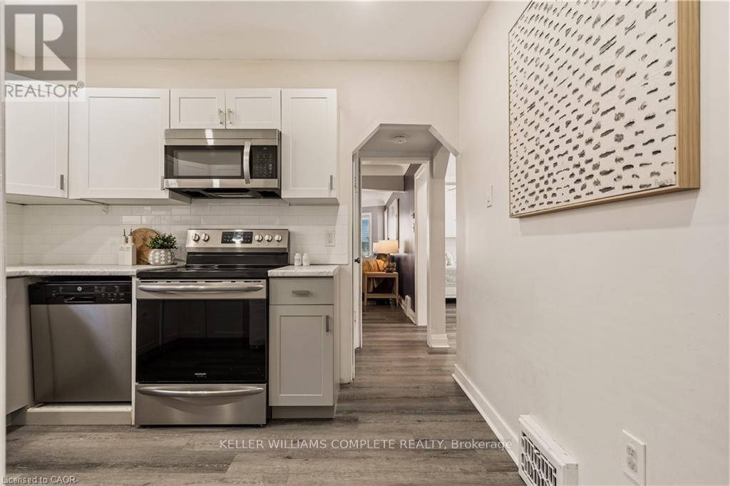 148 Huxley Avenue S, Hamilton, Ontario  L8K 2R1 - Photo 13 - X13040302