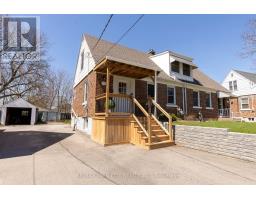 110 LORNE CRESCENT, Kitchener, Ontario