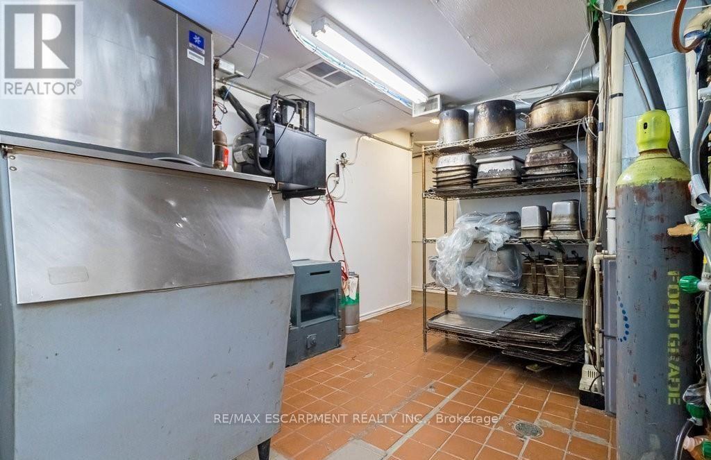 2251 Rymal Road, Hamilton, Ontario  L8J 2V8 - Photo 25 - X13040402