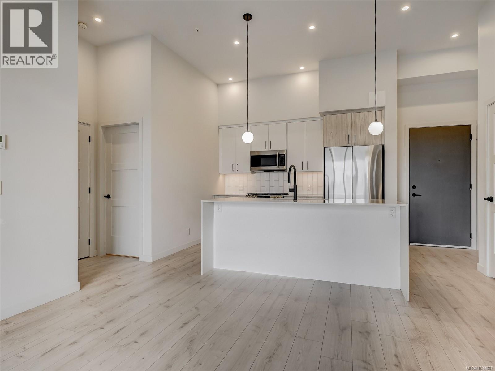 607 958 Pharoah Mews, Langford, British Columbia  V9B 7A1 - Photo 6 - 1033367