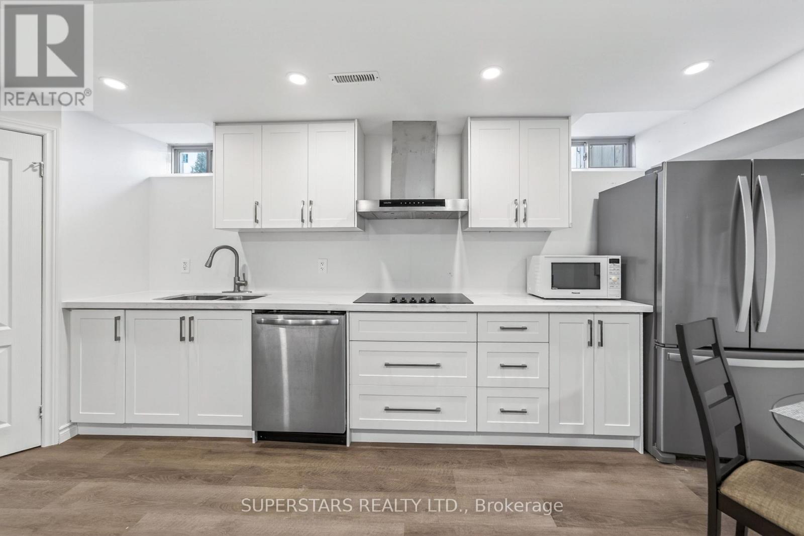 49 Birkett Way, Whitchurch-Stouffville, Ontario  L4A 4P7 - Photo 41 - N13039254