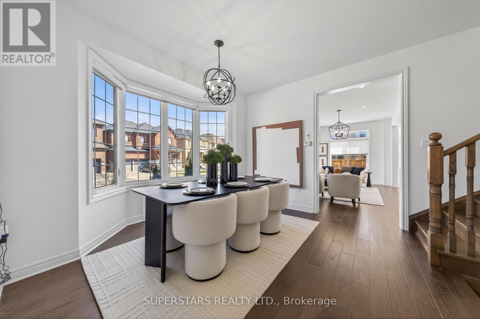 49 Birkett Way, Whitchurch-Stouffville, Ontario  L4A 4P7 - Photo 8 - N13039254