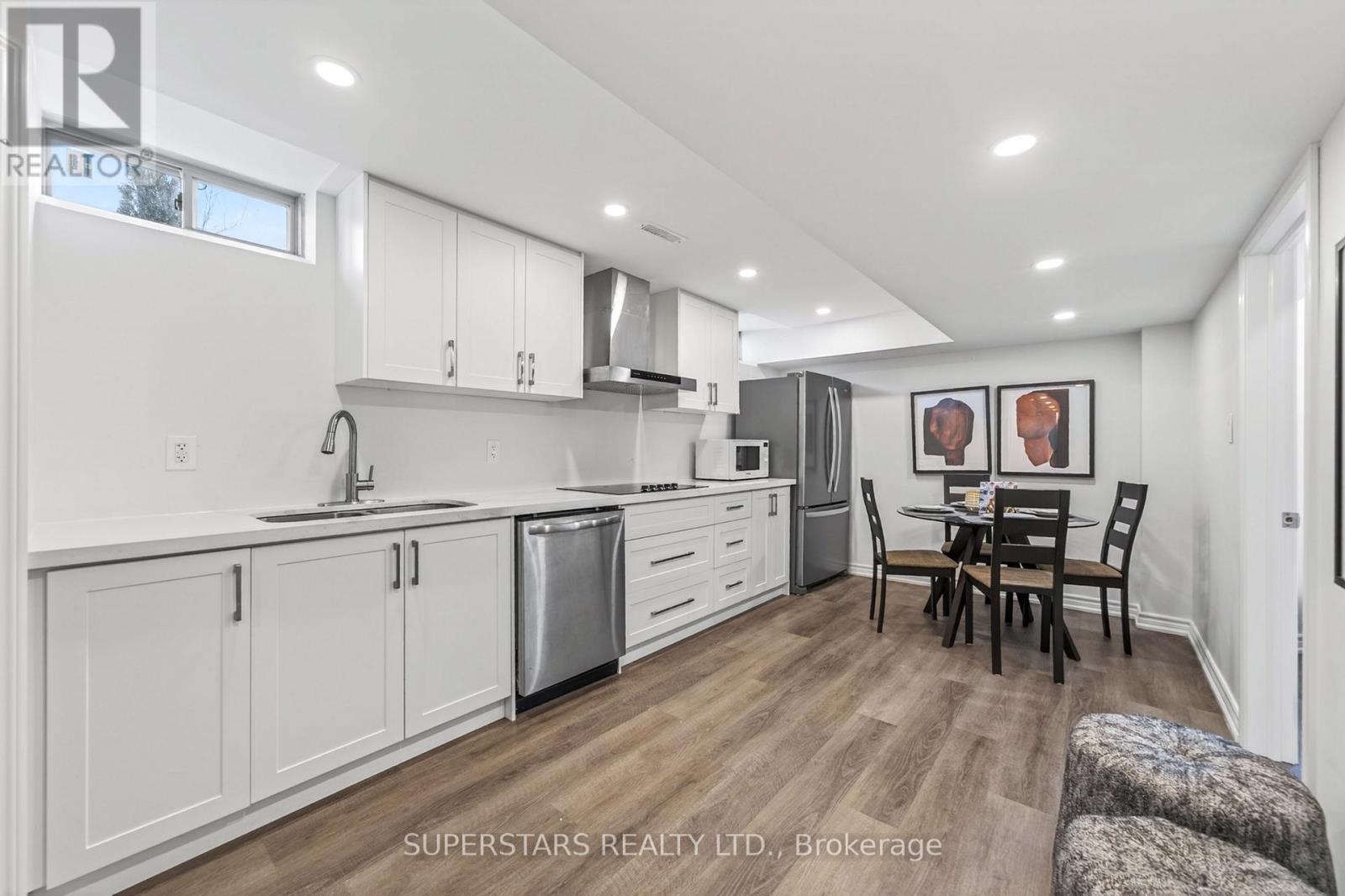 49 Birkett Way, Whitchurch-Stouffville, Ontario  L4A 4P7 - Photo 40 - N13039254