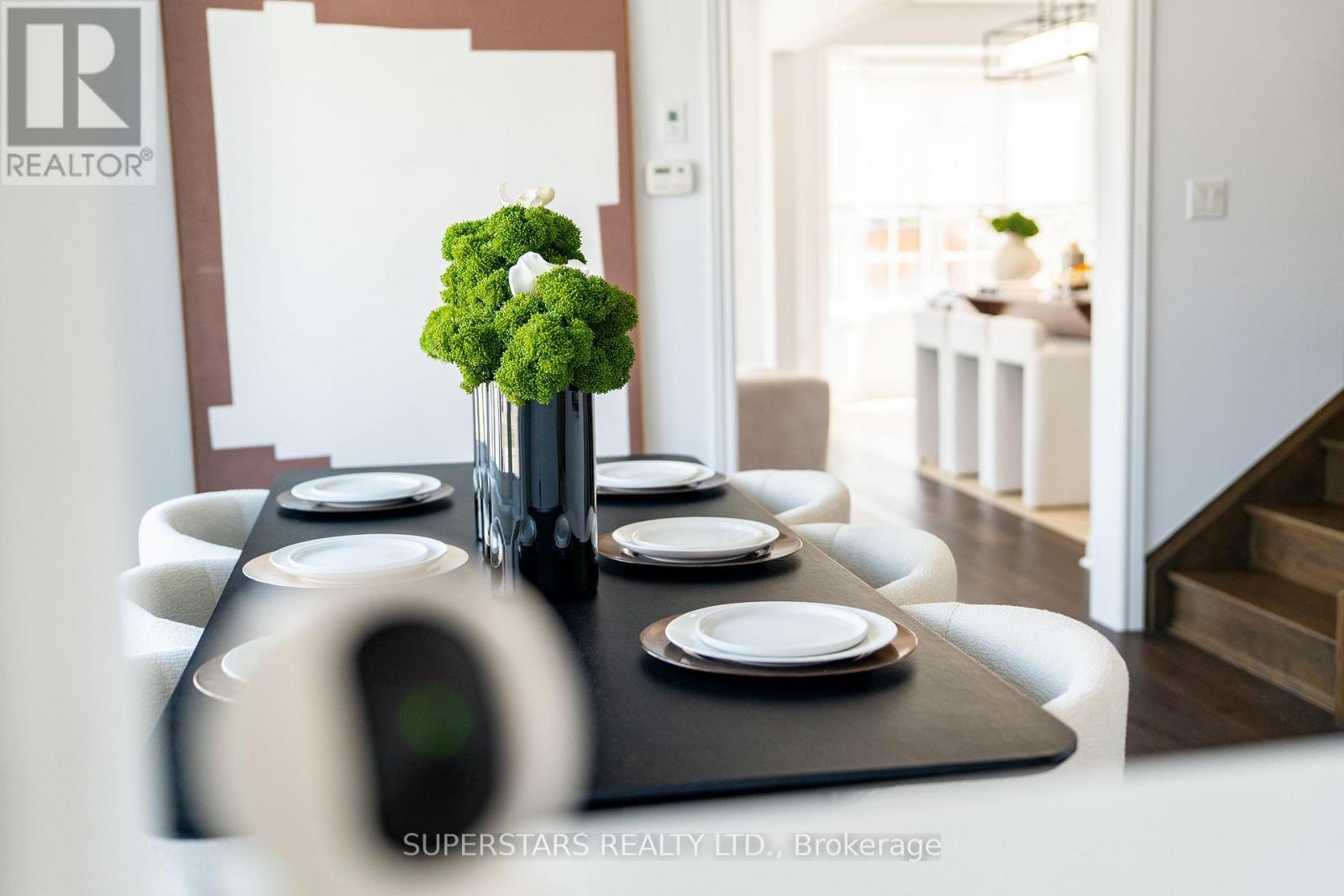 49 Birkett Way, Whitchurch-Stouffville, Ontario  L4A 4P7 - Photo 9 - N13039254